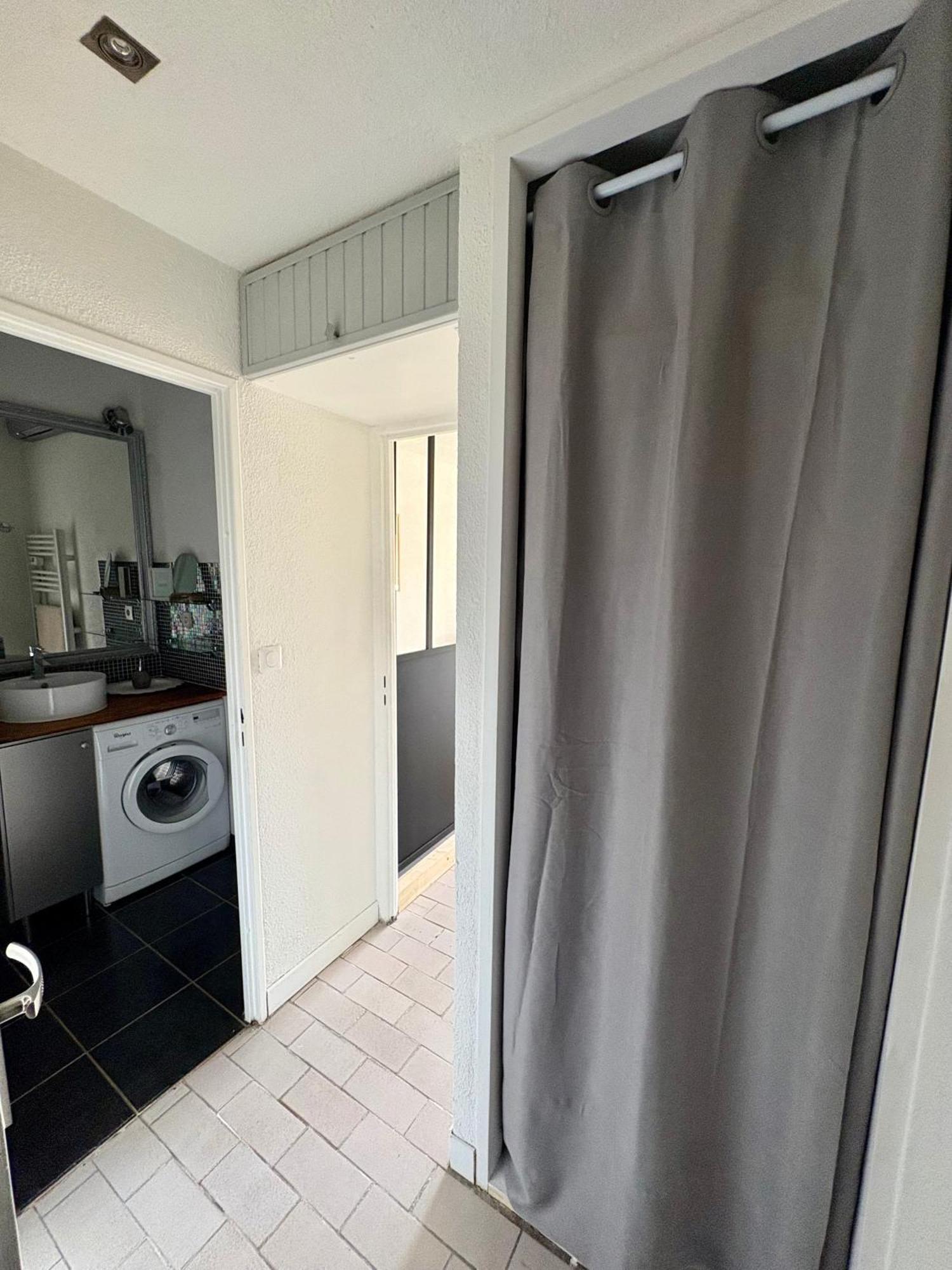 Appartement Sejour Au Port à Hyères Extérieur photo