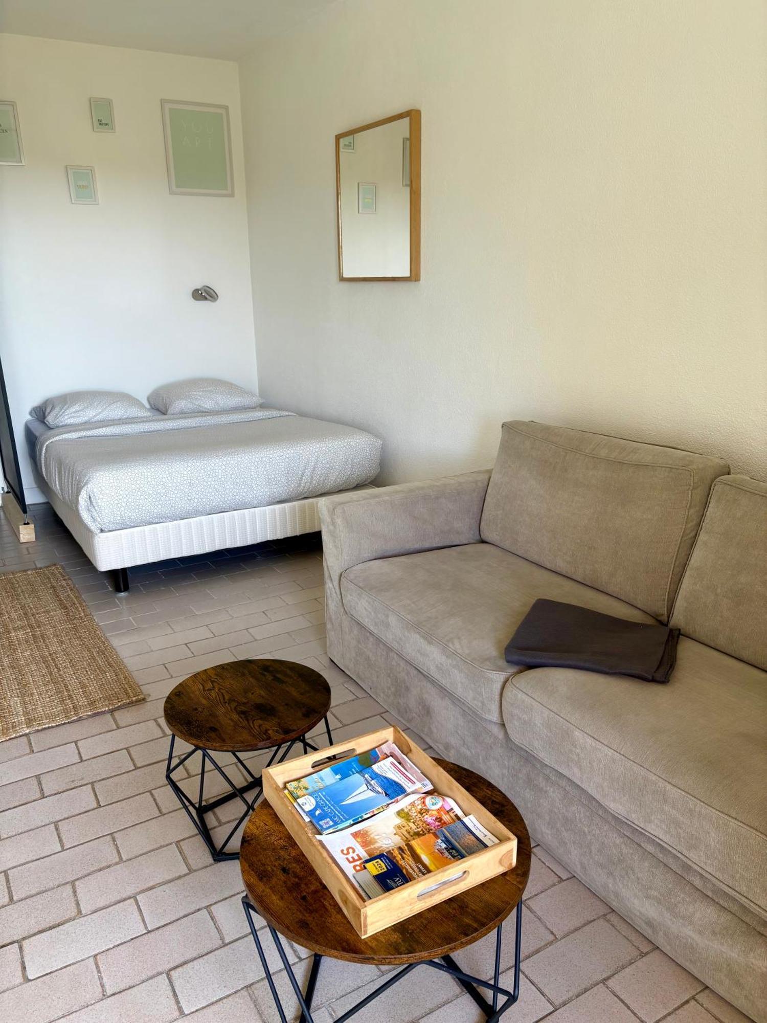 Appartement Sejour Au Port à Hyères Extérieur photo